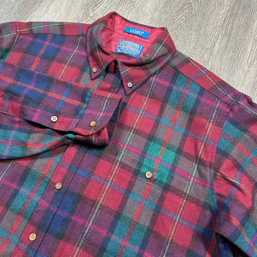 Pendleton Lobo Button Down Shirt Large Red Green Plaid Wool Flannel USA Made
